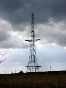 Image of the Stenigot RDF station transmission tower.